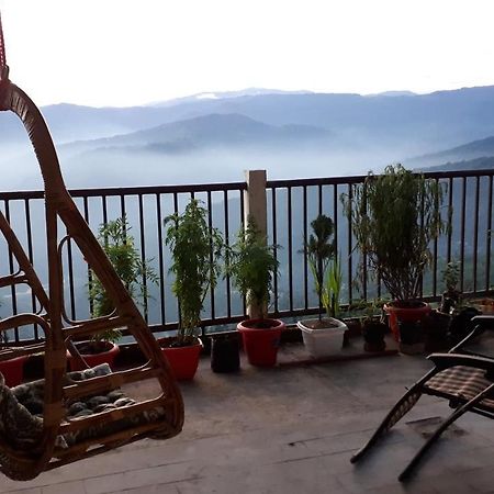 The River View Homestay Kurseong Eksteriør billede