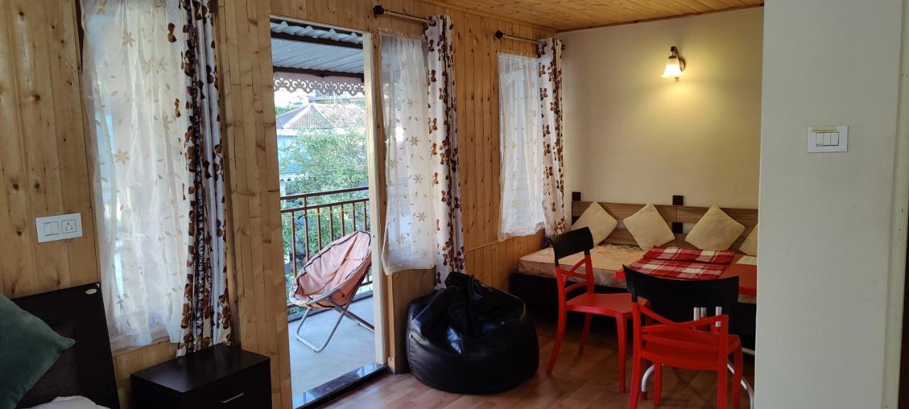 The River View Homestay Kurseong Eksteriør billede