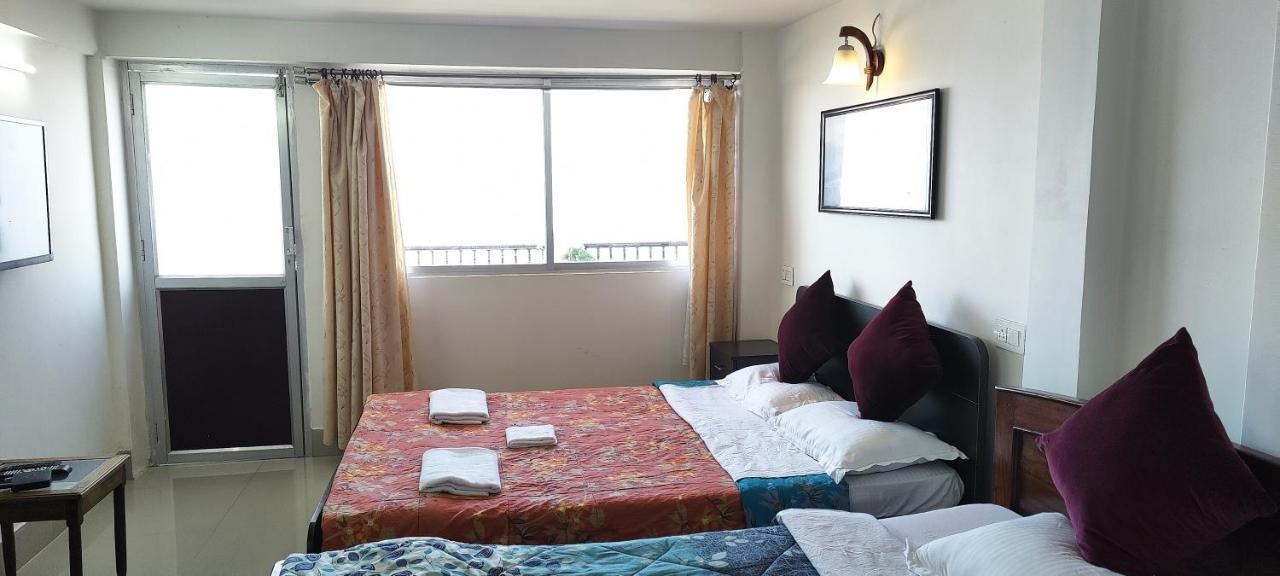 The River View Homestay Kurseong Eksteriør billede