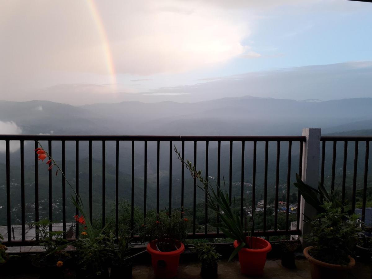 The River View Homestay Kurseong Eksteriør billede